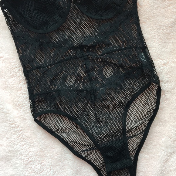 'Zena' Bodysuit - Picture 5 of 7